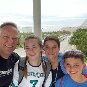 Meet your Posher, Robert